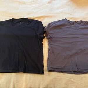 Women’s boxy tee bundle / size medium / Everlane